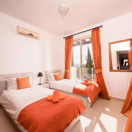 Villa Paradise Sunrise 10 Coral Bay