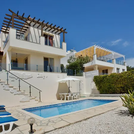 Villa Paradise Sunrise 10 Coral Bay